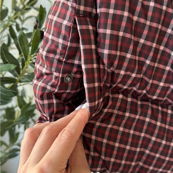 Madewell MWL Cropped Spices Raisin Burgundy Puffer Vest in Plaid, L - Picture 9 of 15